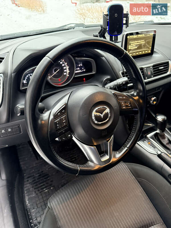 Хэтчбек Mazda 3 2013 в Киеве