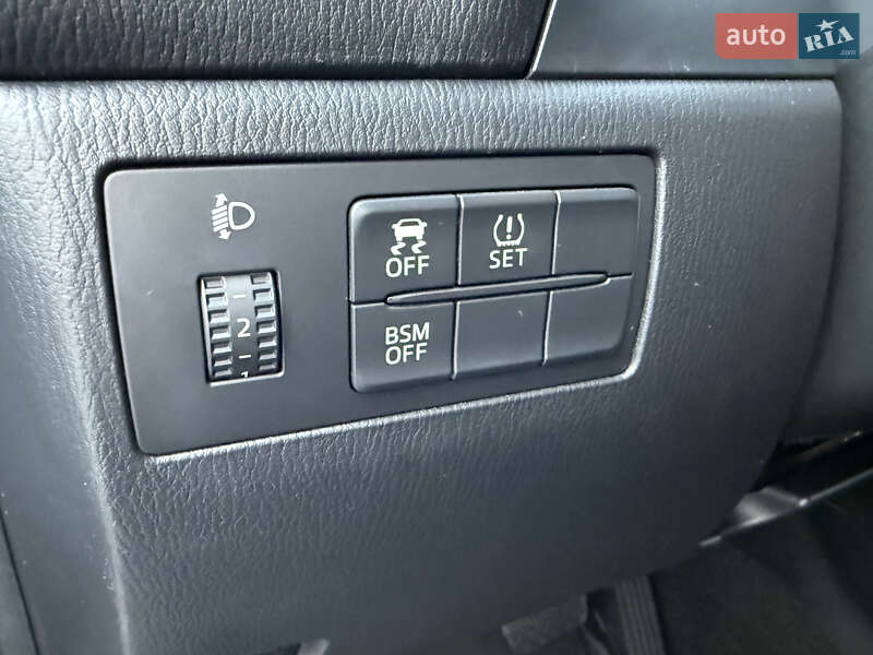 Седан Mazda 3 2014 в Одессе