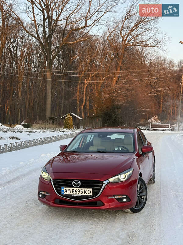 Хэтчбек Mazda 3 2018 в Виннице фото Хэтчбек Mazda 3 2018 в Виннице