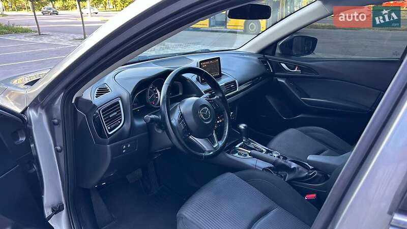 Хетчбек Mazda 3 2014 в Кременчуці