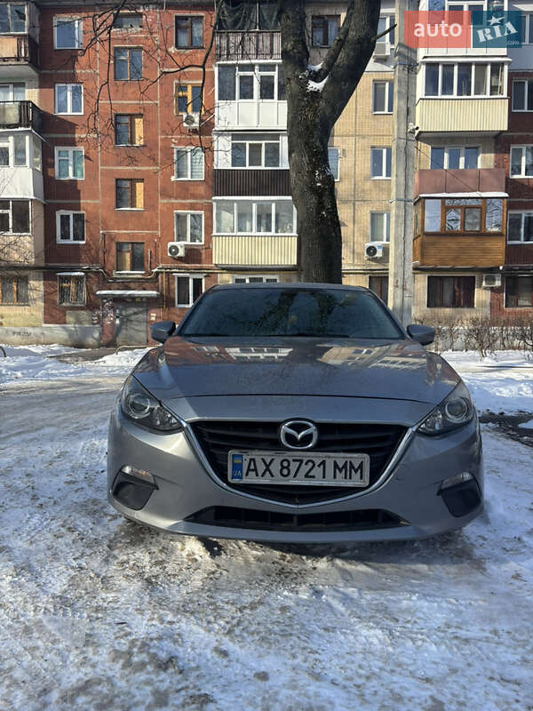 Седан Mazda 3 2013 в Харкові