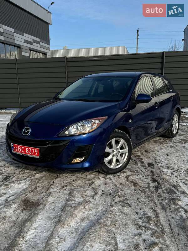 Хэтчбек Mazda 3 2010 в Черкассах