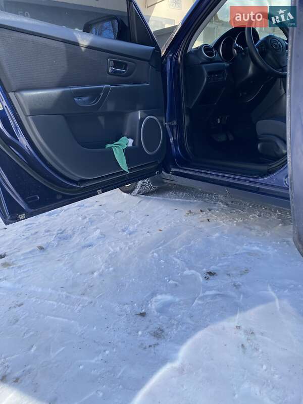 Седан Mazda 3 2008 в Дніпрі