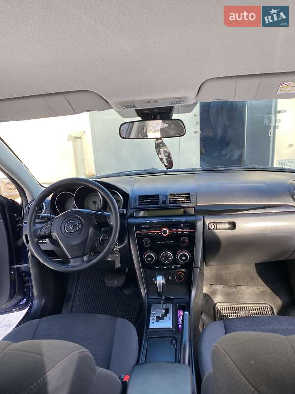 Седан Mazda 3 2008 в Дніпрі
