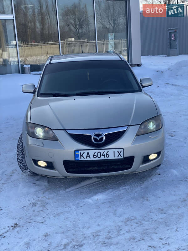 Седан Mazda 3 2006 в Києві