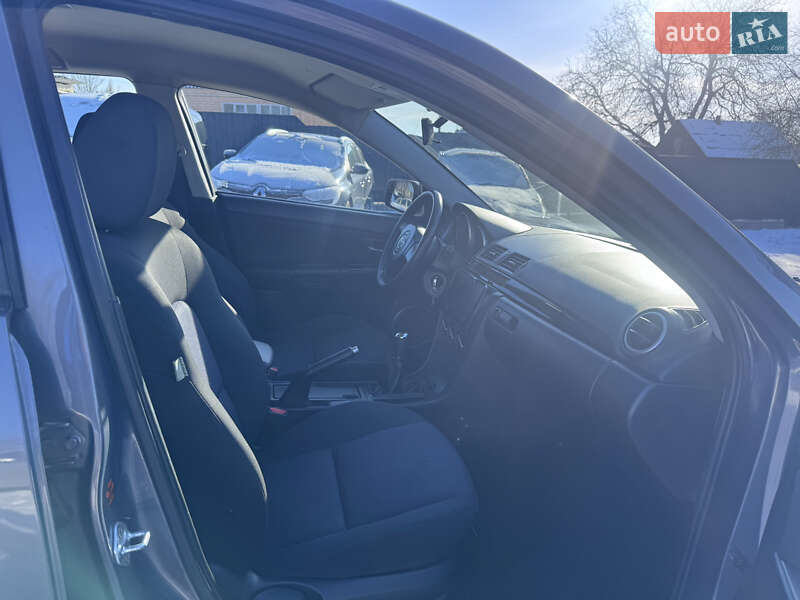 Хетчбек Mazda 3 2007 в Звенигородці