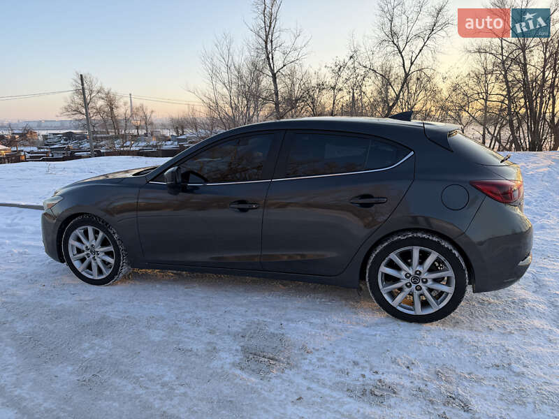 Хэтчбек Mazda 3 2017 в Днепре фото 12 Хэтчбек Mazda 3 2017 в Днепре