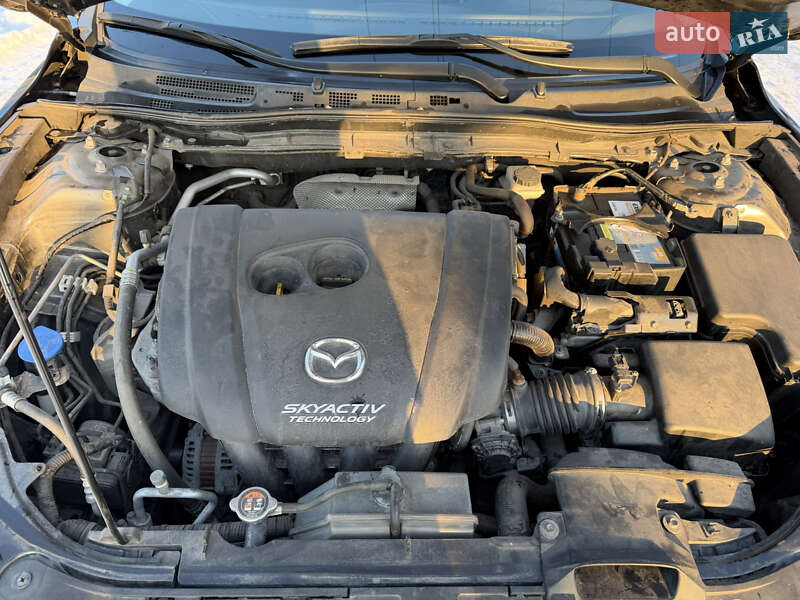 Хэтчбек Mazda 3 2017 в Днепре фото 16 Хэтчбек Mazda 3 2017 в Днепре