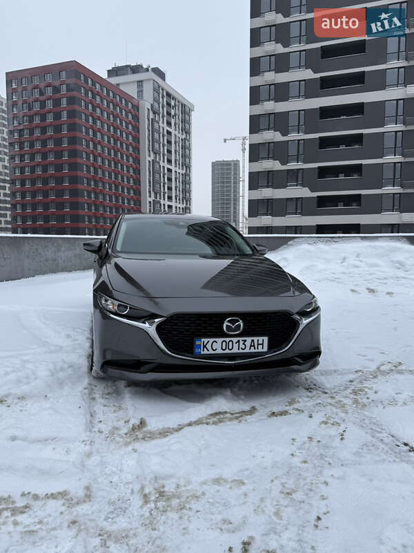 Mazda 3 2019
