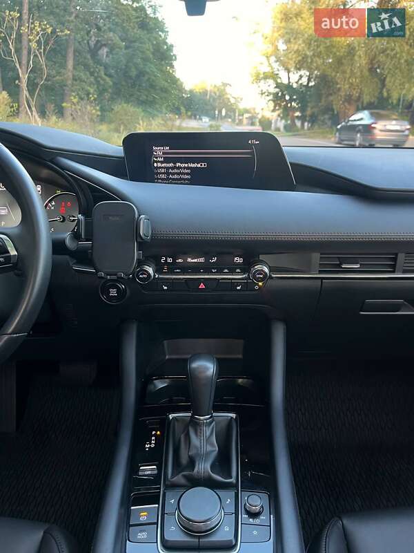 Седан Mazda 3 2024 в Киеве
