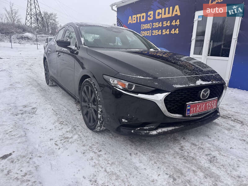 Седан Mazda 3 2024 в Києві фото Седан Mazda 3 2024 в Києві