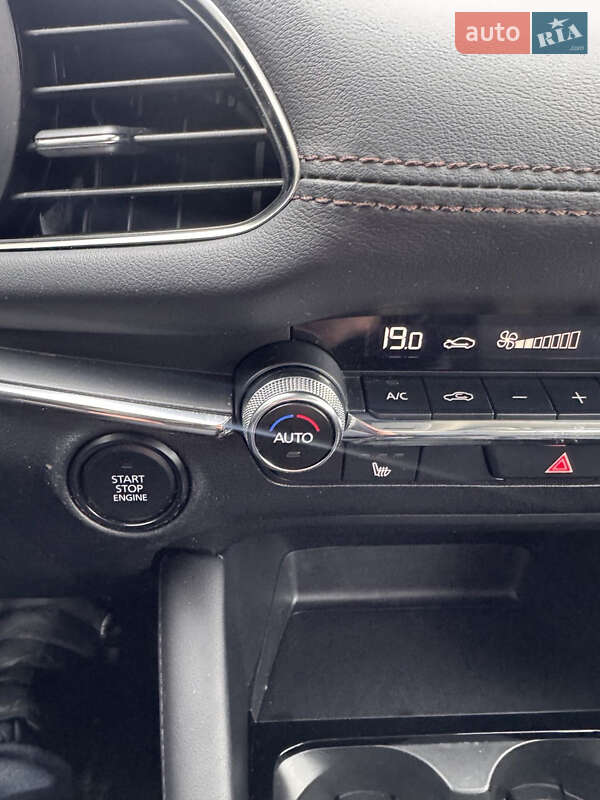 Седан Mazda 3 2024 в Києві фото 8 Седан Mazda 3 2024 в Києві