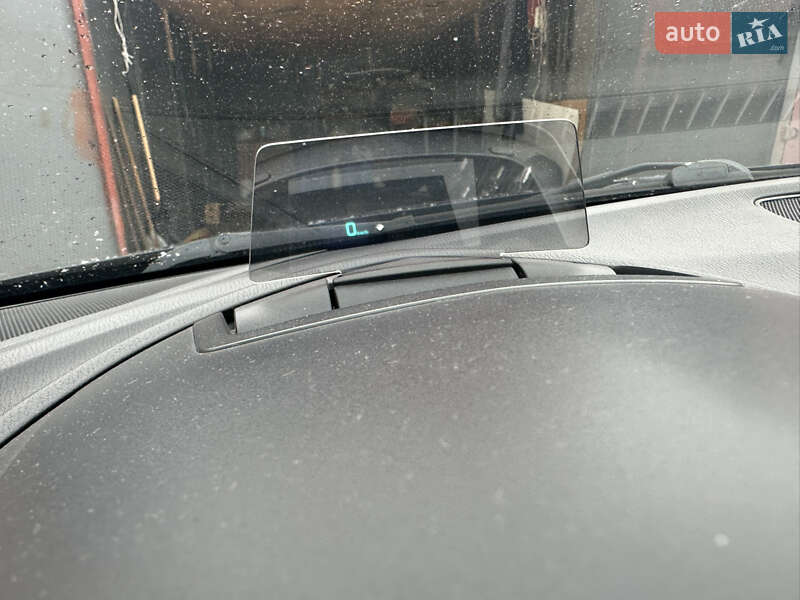 Хетчбек Mazda 3 2014 в Житомирі фото 32 Хетчбек Mazda 3 2014 в Житомирі