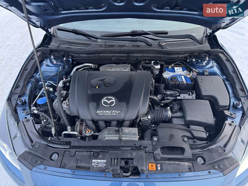 Седан Mazda 3 2018 в Дніпрі фото 38 Седан Mazda 3 2018 в Дніпрі