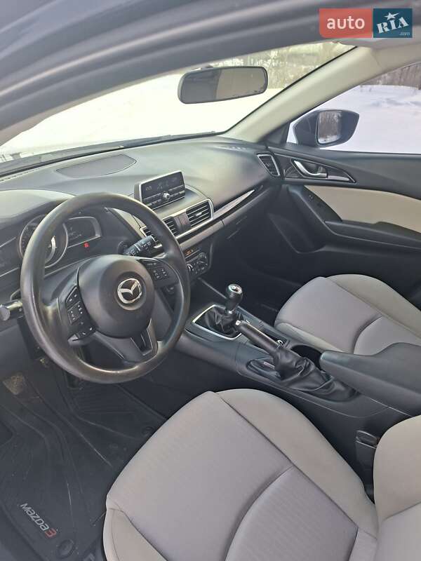 Хетчбек Mazda 3 2014 в Шостці
