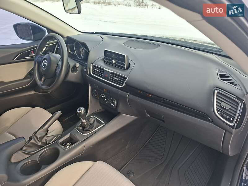 Хетчбек Mazda 3 2014 в Шостці