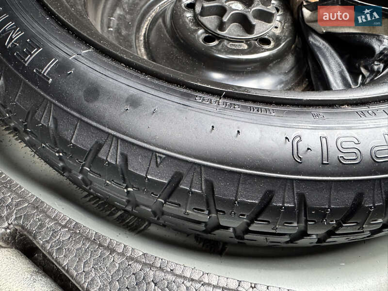 Седан Mazda 3 2013 в Киеве фото 29 Седан Mazda 3 2013 в Киеве