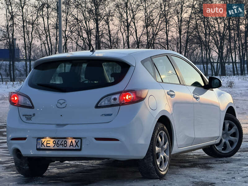 Хетчбек Mazda 3 2013 в Дніпрі