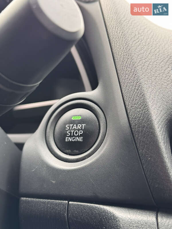 Седан Mazda 3 2013 в Кривому Розі фото 7 Седан Mazda 3 2013 в Кривому Розі