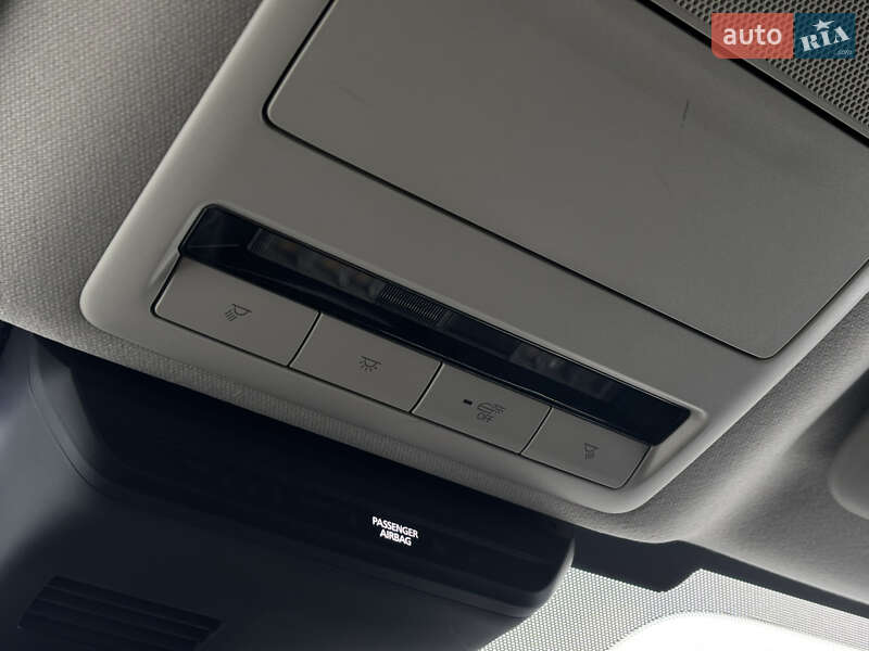 Седан Mazda 3 2019 в Киеве фото 22 Седан Mazda 3 2019 в Киеве