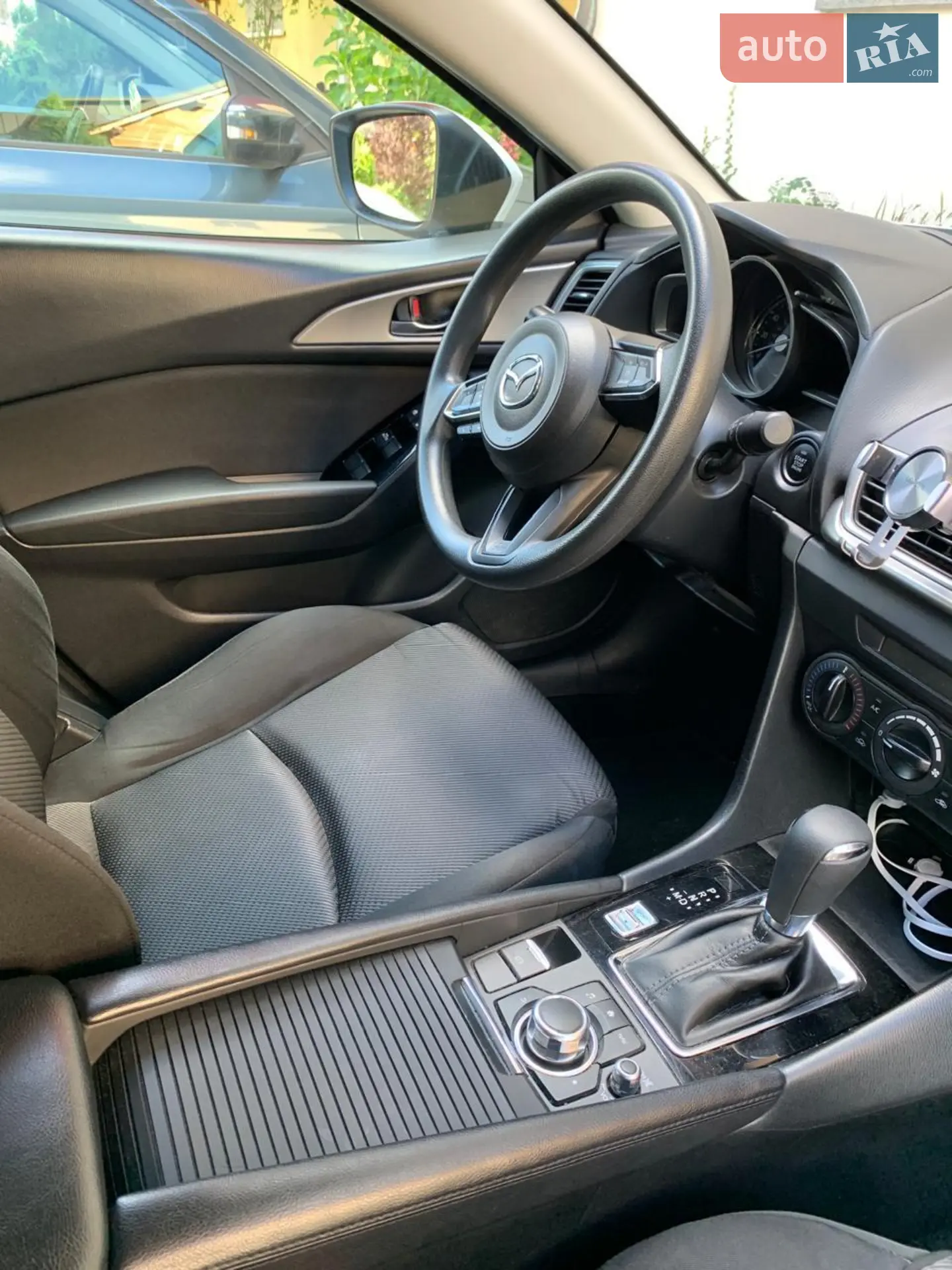 2017 Mazda 3 - мініатюра 9