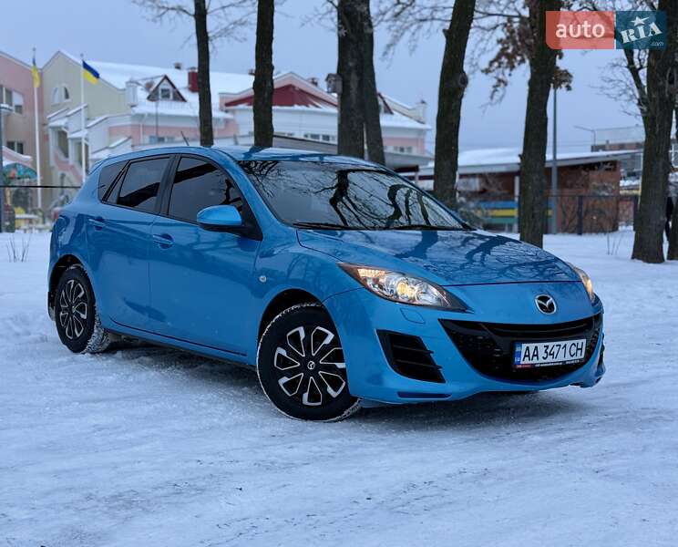 Хетчбек Mazda 3 2010 в Києві