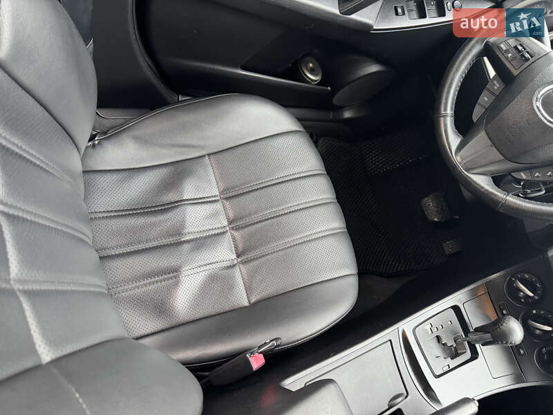 Седан Mazda 3 2012 в Києві фото 11 Седан Mazda 3 2012 в Києві