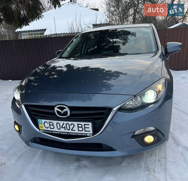 Хэтчбек Mazda 3 2013 в Конотопе