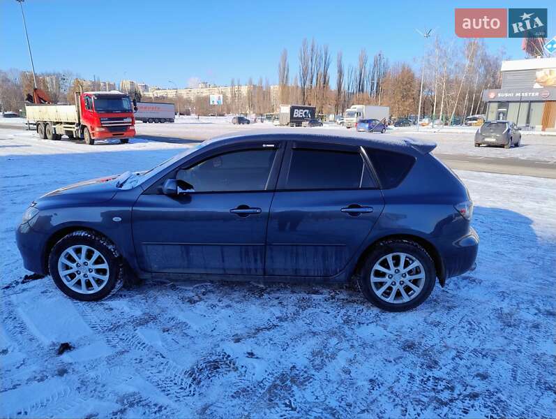 Хэтчбек Mazda 3 2008 в Киеве