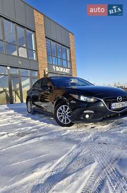 Седан Mazda 3 2015 в Вінниці