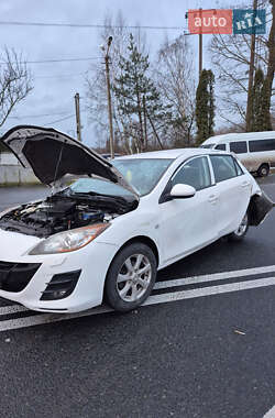 Хэтчбек Mazda 3 2010 в Николаеве