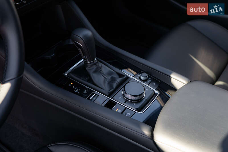 Хетчбек Mazda 3 2025 в Києві фото 31 Хетчбек Mazda 3 2025 в Києві