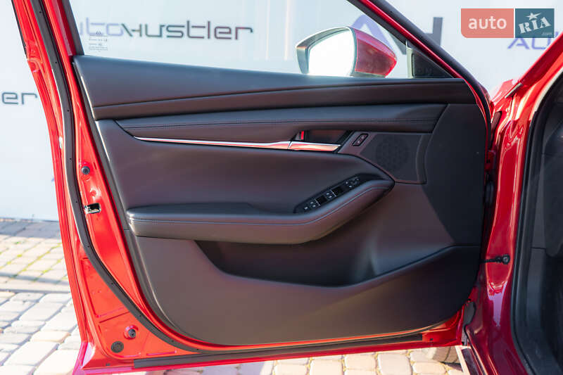 Хетчбек Mazda 3 2025 в Києві фото 34 Хетчбек Mazda 3 2025 в Києві