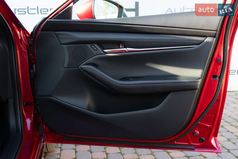 Хетчбек Mazda 3 2025 в Києві фото 50 Хетчбек Mazda 3 2025 в Києві