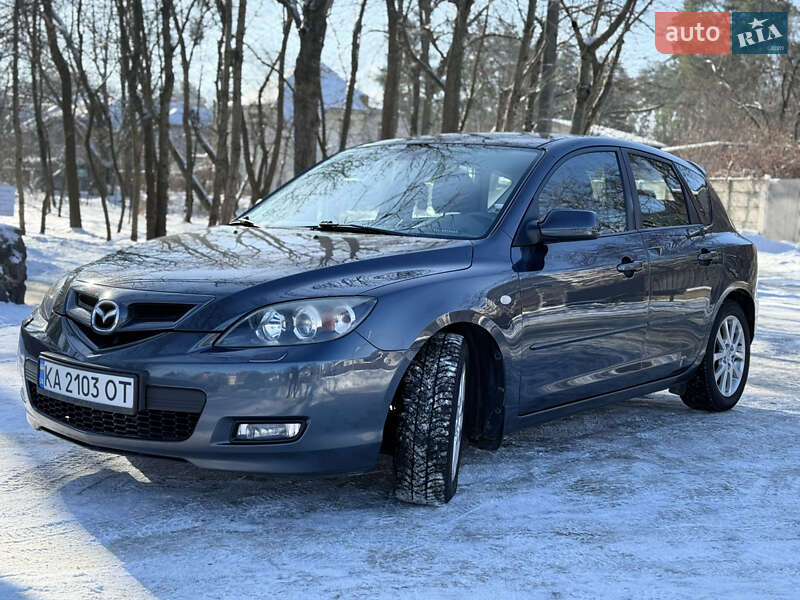 Хэтчбек Mazda 3 2008 в Киеве