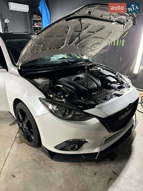 Хетчбек Mazda 3 2013 в Івано-Франківську