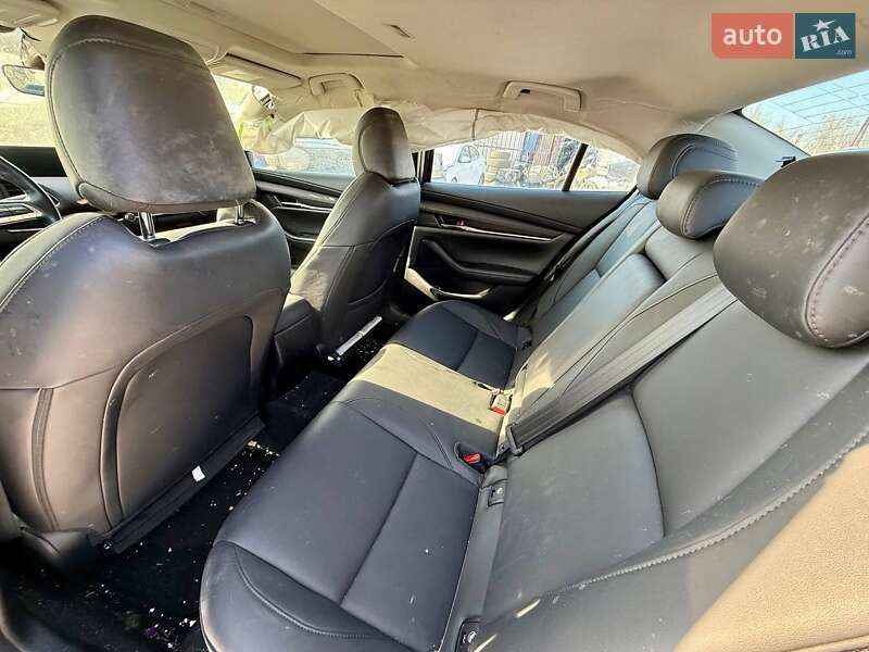 Седан Mazda 3 2022 в Киеве