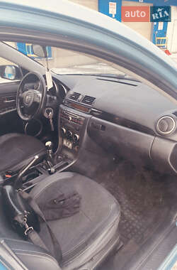 Хэтчбек Mazda 3 2006 в Гайсине