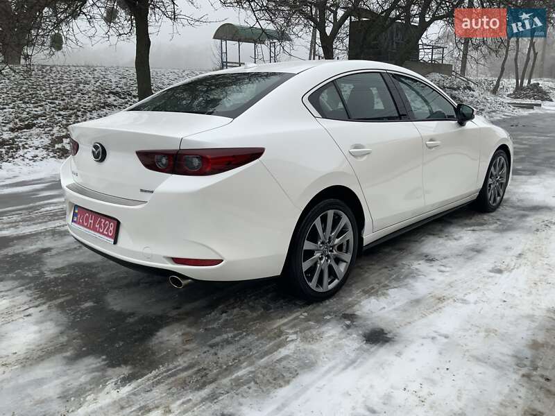 Седан Mazda 3 2022 в Полтаві