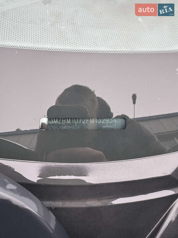 Седан Mazda 3 2014 в Запоріжжі