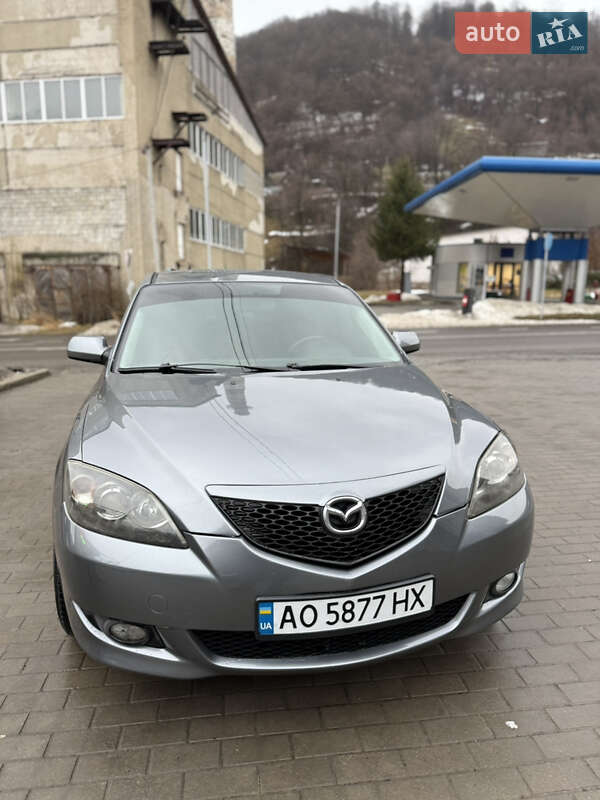 Хетчбек Mazda 3 2003 в Рахові