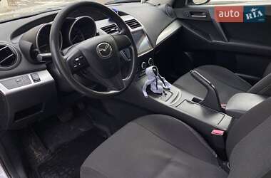 Седан Mazda 3 2013 в Миколаєві