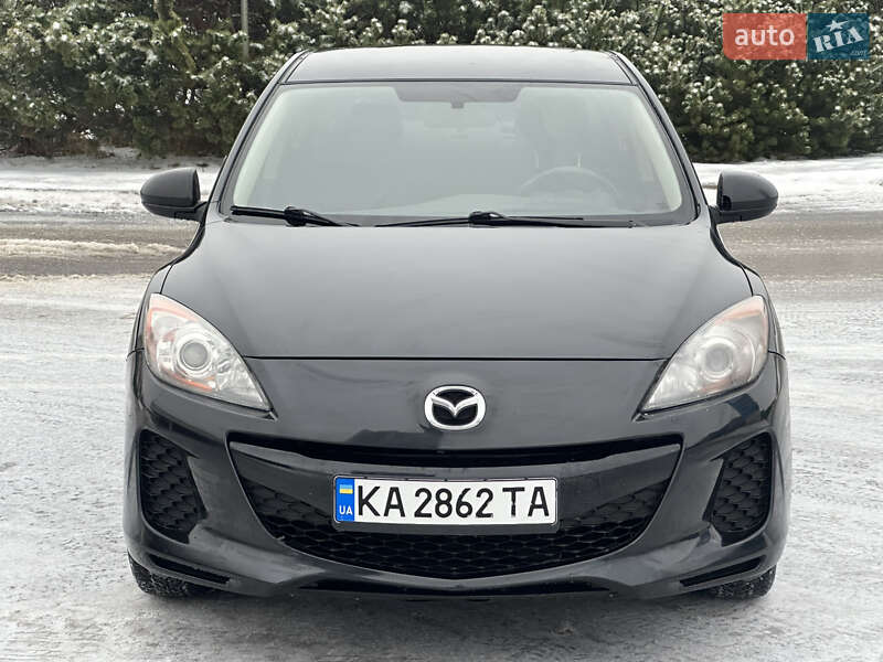 Седан Mazda 3 2012 в Києві