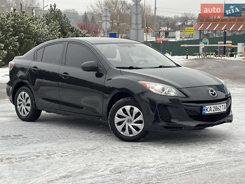Седан Mazda 3 2012 в Києві