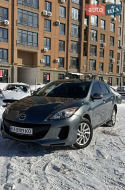 Хэтчбек Mazda 3 2011 в Киеве