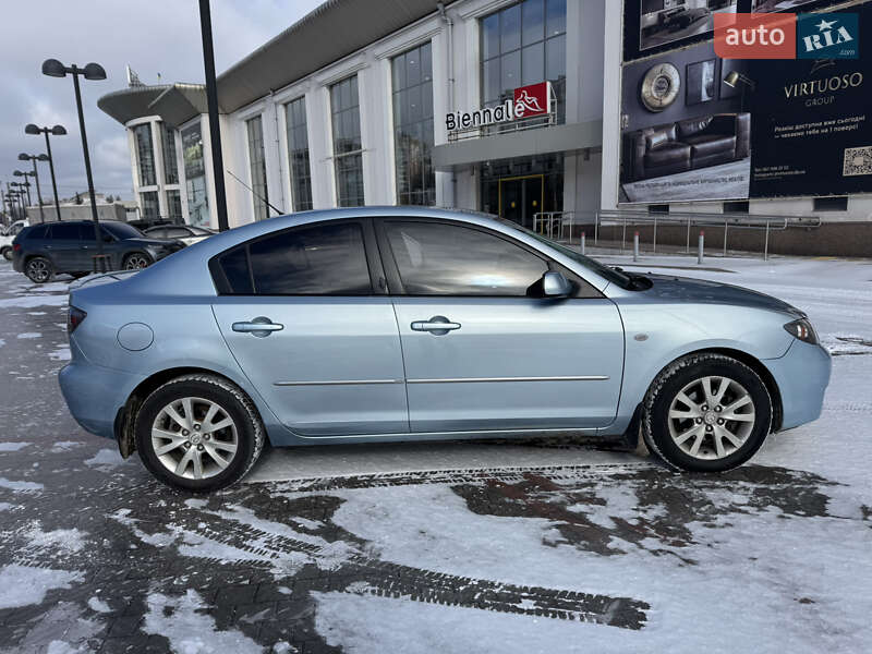 Седан Mazda 3 2007 в Днепре