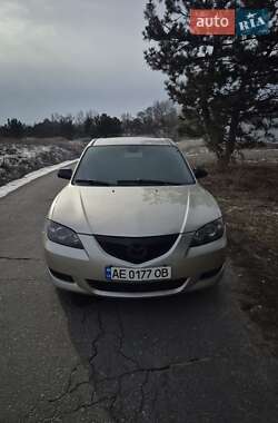 Седан Mazda 3 2004 в Дніпрі