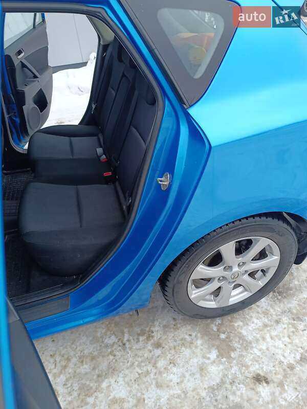 Хетчбек Mazda 3 2009 в Теофіполі