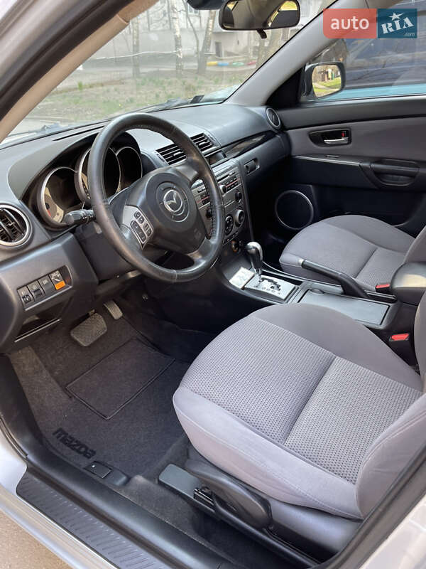 Седан Mazda 3 2007 в Запорожье