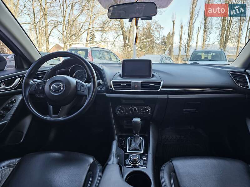 Седан Mazda 3 2016 в Киеве фото 20 Седан Mazda 3 2016 в Киеве